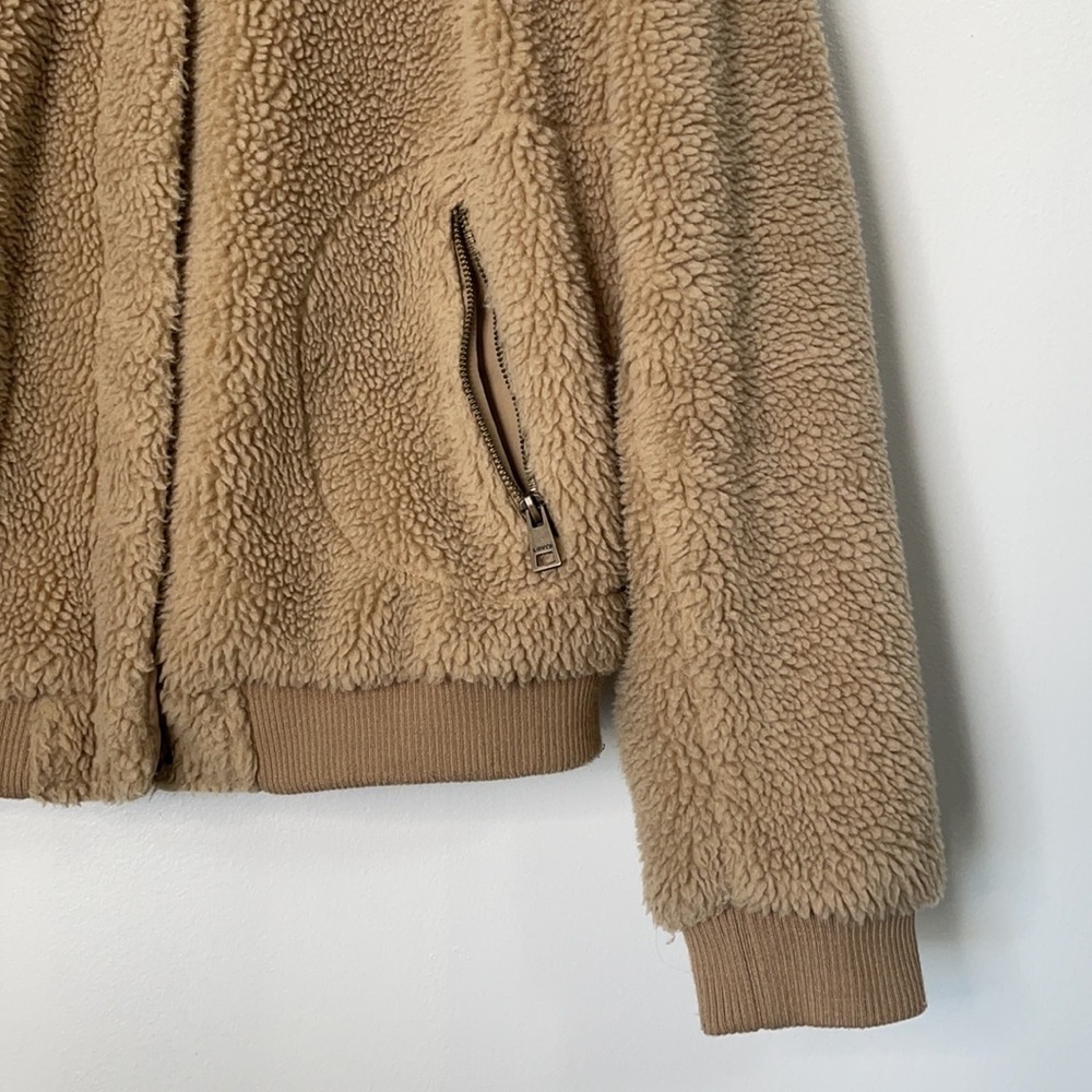 Levi’s Teddy Sherpa Bomber Jacket Camel Size Large - Picture 3 of 12
